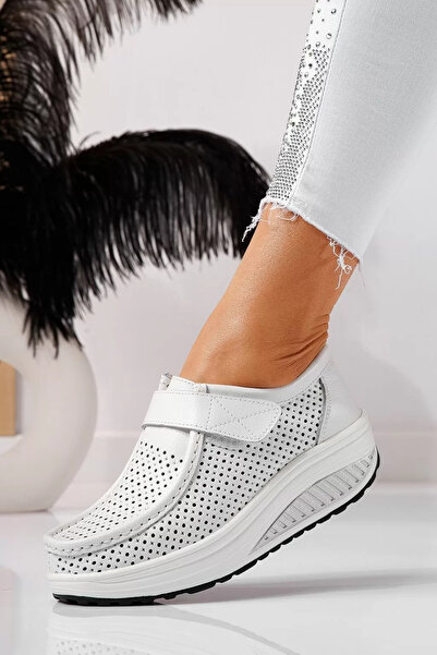 Zaira Pantofi casual dama albi din piele naturala Delia #21542 - 40