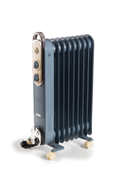 ARIETE 9-Fins Vintage Wheeled Oil-Filled Radiator Heater