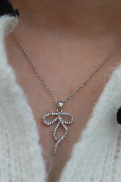 Harlofia Jewelry قلادة شريطية من الفضة الصلبة والحجر