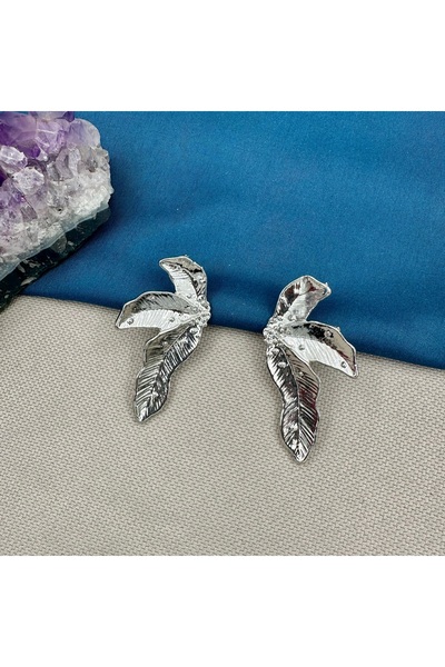 Opia Takı & Aksesuar أقراط نسائية على شكل ورقة شجر