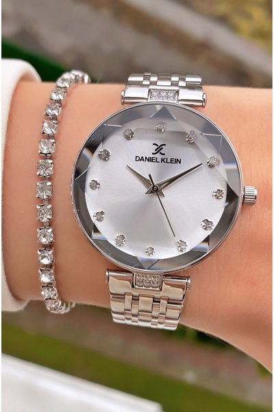 Daniel Klein Marka Orijinal Gümüş Renk 2 Yıl Garantili Kesme Cam Kadın Kol Saati - Bileklik Hediyeli