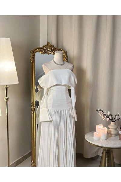 vanus fashion 5725 - فستان أبيض أنيق بإطلالة ملكية