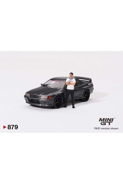 mini gt نموذج نيسان سكايلاين جي تي-آر (آر32) بلون رمادي معدني مع شخصية تسوجيو ماتسودا من مجموعة ماتسودا إم جي تي00869