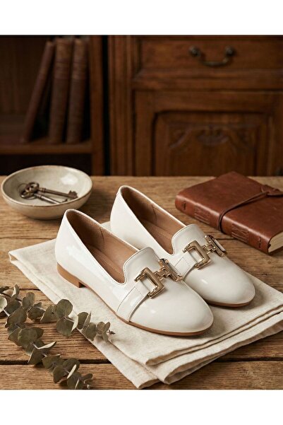 Slipcat حذاء باليرينا نسائي بتفاصيل مشبك مزدوج، خفيف الوزن، مريح، حذاء يومي