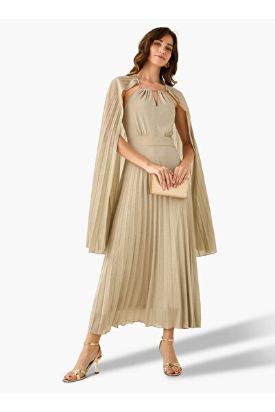 Iconic A-line Maxi Dress with Cape