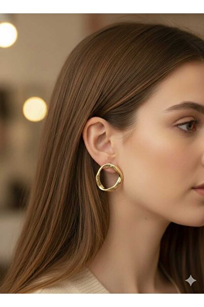 Accessories halka figürlü iğne sıkıştırmalı küpe