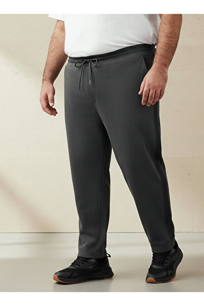 FAV Men Regular Fit Joggers with Pockets