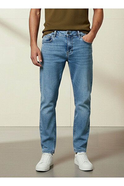 FAV Men Tapered Fit Flexi Waist Jeans