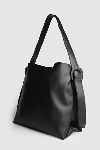 La La'Graccio Paris Lagraccio Paris Women's Perry Large Size Shoulder Bag with Buckle Detail