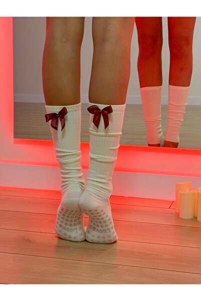 Loova Red Velvet&Vanilla Cream Dust Cover Anti-Slip Sole Pilates Socks