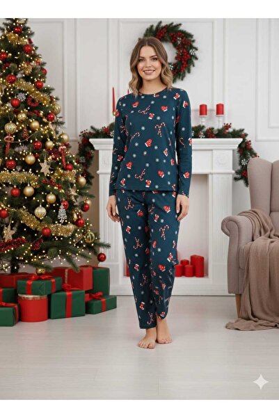 BEYAZTOPTAN SET DE PIJAMALE DE CALITATE CONCEPT DE ANUL NOU