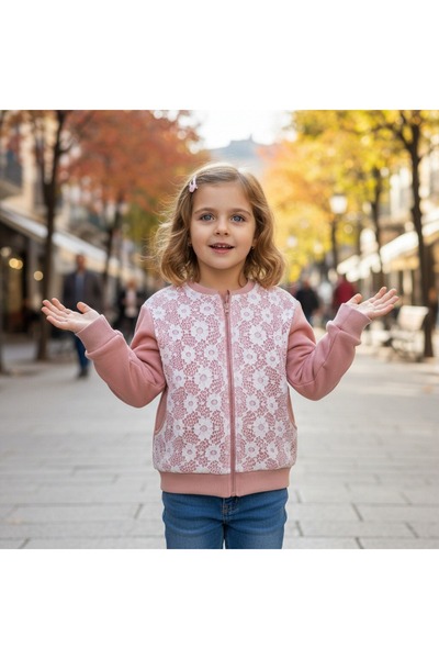 OEM Padded jacket for girls, warm and fashionable, cotton material, E917