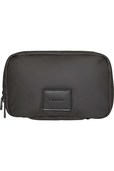 Calvin Klein PUFFER UTILITY HANGER WASHBAG Erkek Kahverengi Cüzdan