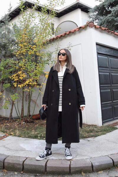 Havoş Черно кашмирено палто с колан от Tokyo