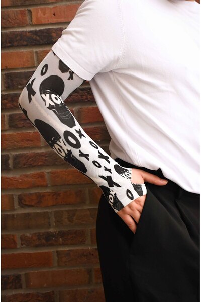 Oyuncu & Sporcu Yarım Eldivenli Kol Kolluk – Parmak Detaylı Arm Sleeve