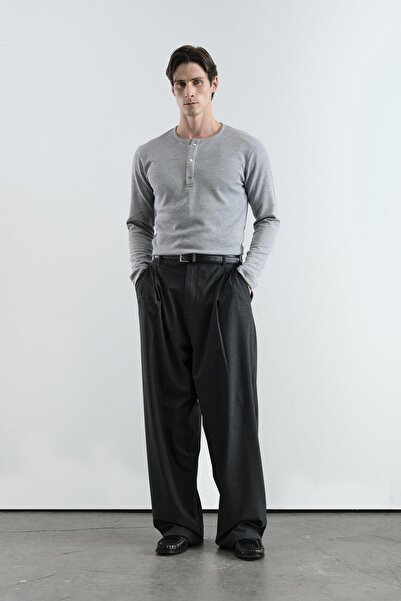 GIESTO ERKEK BOL KESİM GENİŞ PAÇALI PİLİLİ ÇİZGİLİ SİYAH PANTOLON