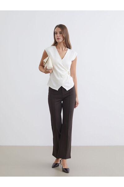 LC Waikiki Colecția Shining Store: Pantaloni de damă cu talie înaltă și croia...