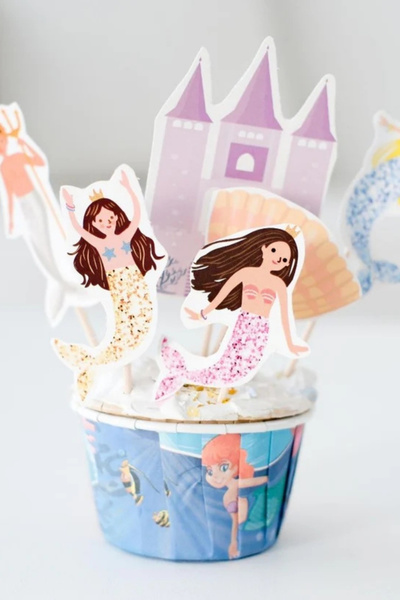 Le Mabelle Multi-Colored Undersea Themed 8-Piece Toothpick Cake Decoration