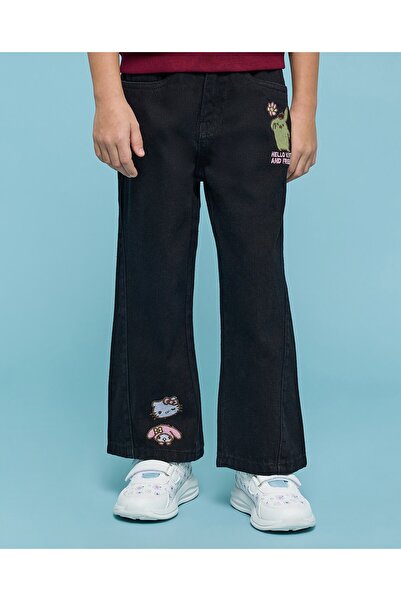R&B بنطلون جينز واسع الأرجل برسومات هيلو كيتي مع إغلاق بأزرار