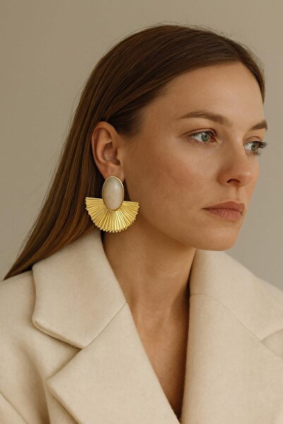 New Obsessions أقراط كبيرة على شكل مروحة عتيقة