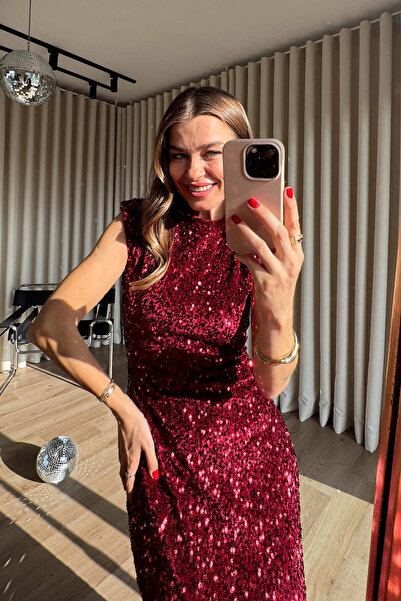 Sue Store Rochie maxi din pernițe pentru umeri piese cu paiete, cu guler Hakim, burgundy