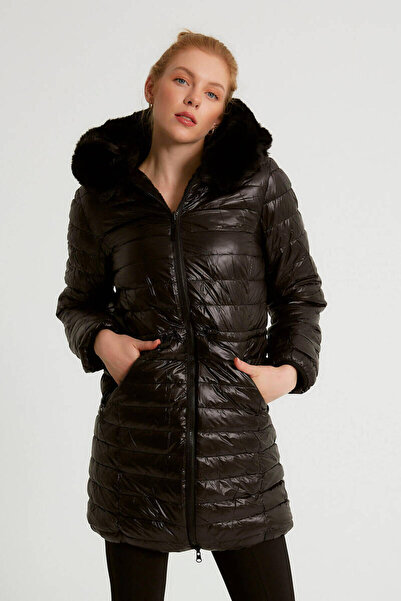 Robin D89742 Çift Taraflı İçi Kürklü Kapşonlu Kadın Puf Mont Siyah