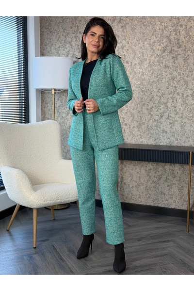 RAMONA BADESCU EXCLUSIVE Costum unicat Ramona Bădescu, două piese, sacou & pantaloni – elegant și rafinat