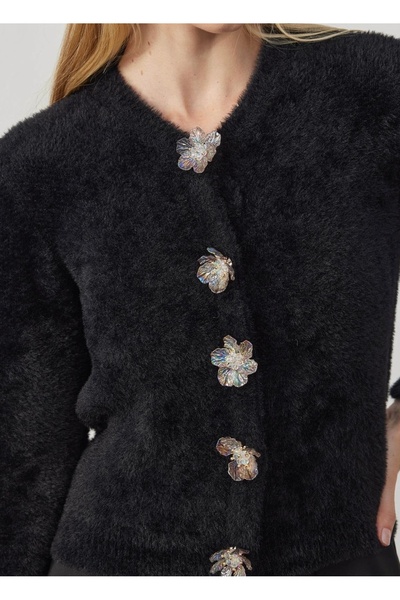 LADY SHOPPING Çiçek düğmeli yumoş hırka