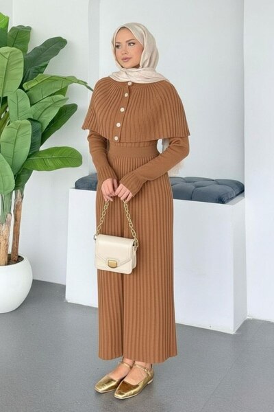 AYDINER TEKSTİL Kelebek Pelerinli Piliseli İkili Takım Elbise