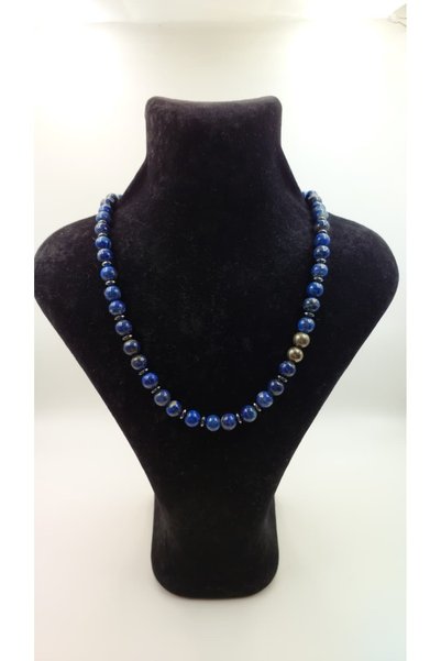 R G Handmade Design Lapis Lazuli, Pirit ve Hematit Doğal Taşlı El Yapımı Makrome Kapamalı Kadın Kolye