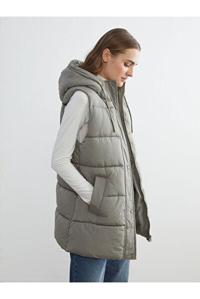 LC Waikiki Lcw Vision Hooded Women's Puffer Vest