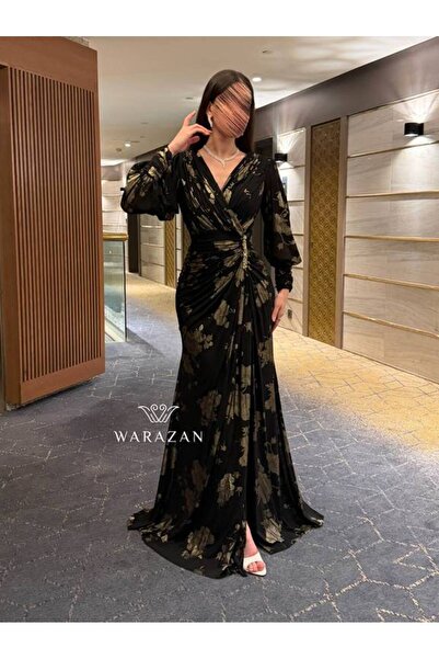 Warazan فستان سهرة مزين بتفاصيل كريستالية عند الخصر