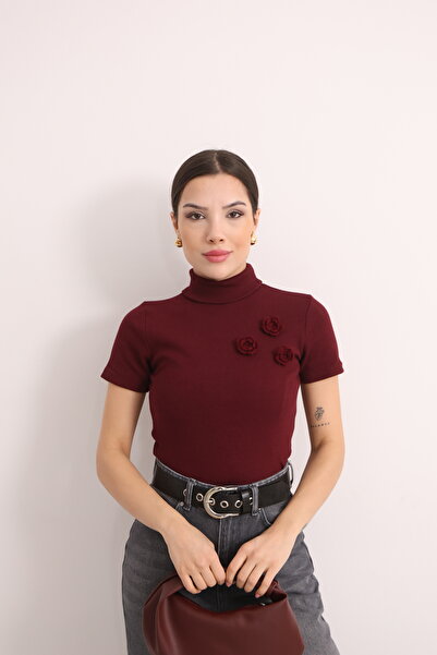 ESL ESLEM بلوزة بأكمام قصيرة وتفاصيل وردية على شكل ياقة صياد السمك