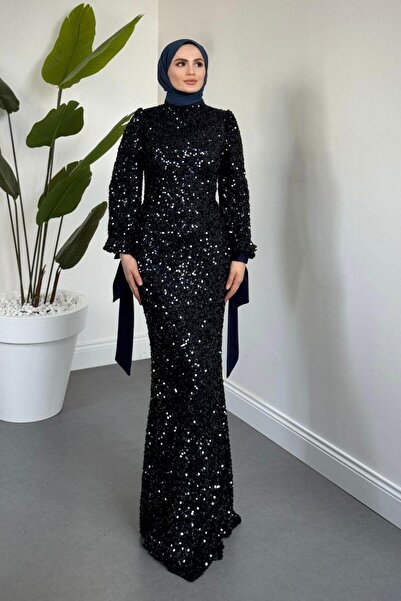 MERVEN AKYÜZ Moressa Pul Payet Balık Abiye Lacivert