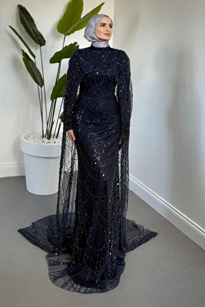 MERVEN AKYÜZ Ardina Pelerinli Boncuk İşlemeli Balık Abiye Lacivert