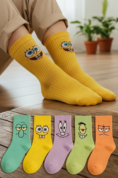 Anime Marketi Unisex Desenli Kolej Çorap Seti – 5’li Paket