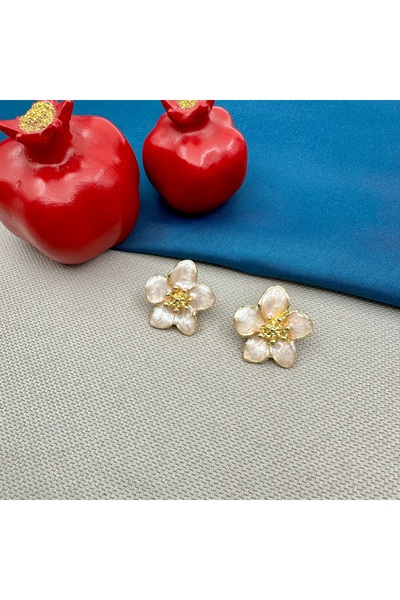 Opia Takı & Aksesuar Women's Flower Earrings
