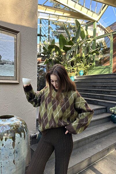 aytenli Zero-Neckline Diamond-Patterned Standard Size Suitable for Sizes S to 2XL, Soft and Medium-Length Draped Sweater with a Beard-Like Texture.