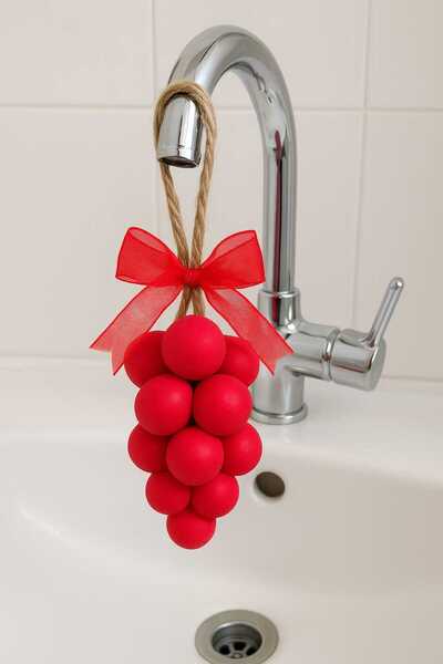 mz mazalinda صابون زينة على شكل عنقود عنب معطر للغرفة والخزانة، هدية صابون أح...