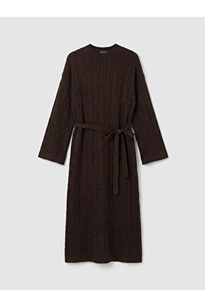 LC Waikiki Велосипедна рокля с вграден колан и саморъчно изработен десен