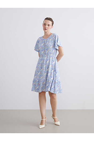 LC Waikiki Esvab • Modern & Distinctive Zero Roba Collar Floral Pleated Dress