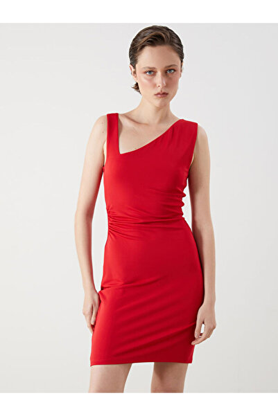 LC Waikiki Rmz Gi̇yi̇m Farkiyla Asymmetrical V-Fit Gathered Crepe Dress