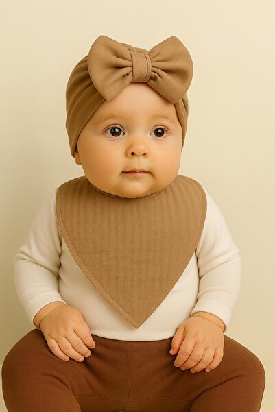 GÜNEŞ KİDS Fiyonklu Bebek Bone ve Müslin Önlük Seti 0-12 Ay Kız Bebek Aksesua...