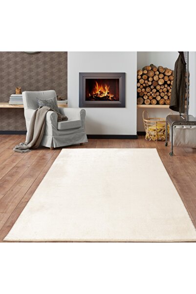 Musbak Halıdan Krem Pelüş Modern Kaymaz taban Makinede Yıkanabilir. Özel ölçü...