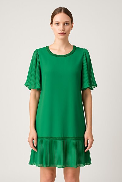 zahı collection Kolu ve Eteği Piliseli Bisiklet Yaka Rahat Kesim Abiye Elbise