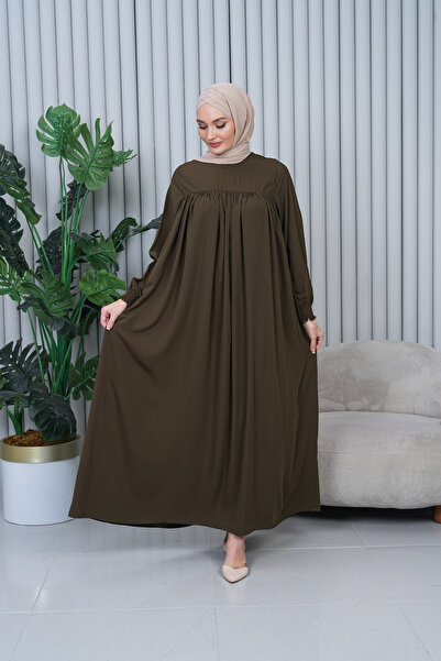 lunaferace Medine İpeği Ferace Elbise, Robalı Sırt Detayı ve Yarım Fermuarlı Cepli
