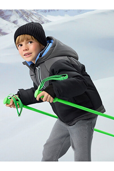 LC Waikiki Peak New Season cu glugă bloc de culoare Palton de schi pentru băieți