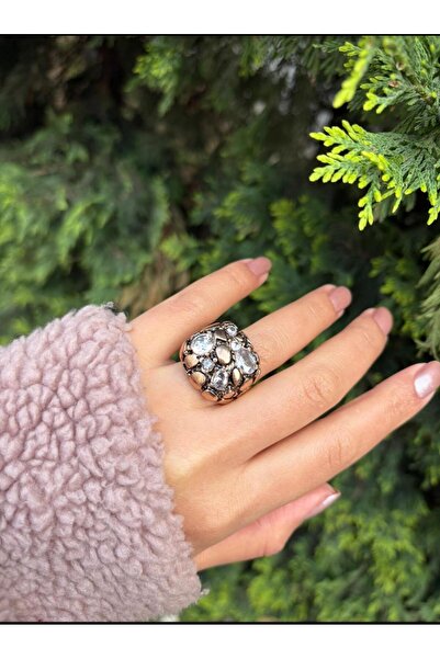 Ceso Accesories خاتم نسائي أصلي بتصميم عتيق مع تفاصيل حجرية متراصة