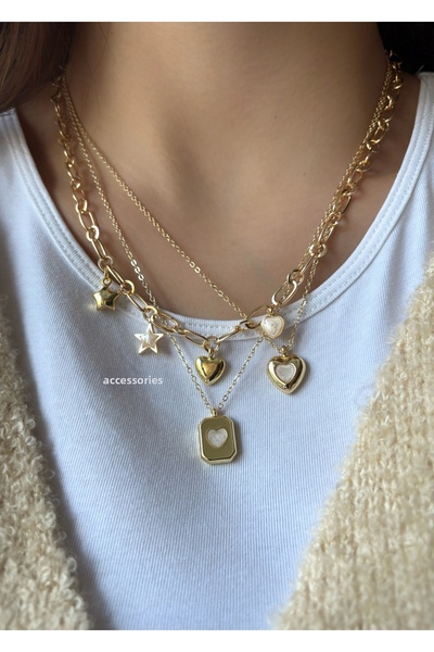 aksesuaris 3-Piece Gold Heart Charm Necklace Set