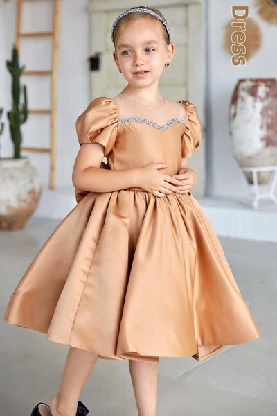 Riccotarz فستان سهرة بناتي من الساتان البني مع ياقة مطرزة بشريط حجري وتفاصيل ...